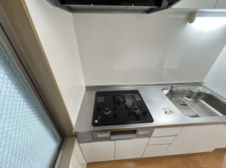 コンパクトなキッチンで掃除もラクラク