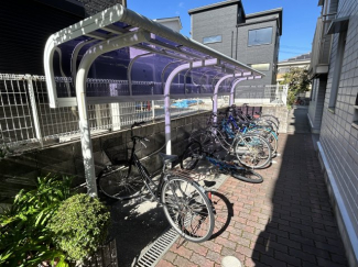 駐輪場です