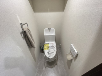 コンパクトで使いやすいトイレです