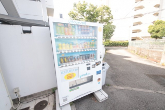 駐車場があるので、車を買う予定の方も安心です