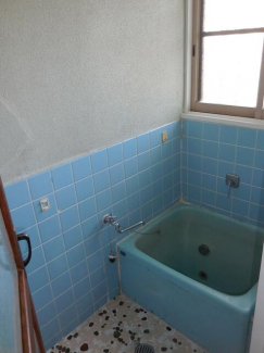 宝塚市中筋６丁目のアパートの画像