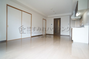 参考、同建物・同間取りの号室
