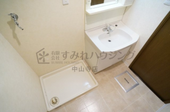 参考、同建物・同間取りの号室