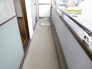 【バルコニー】