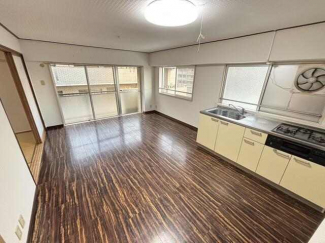 ティーズコート甲南山手の画像