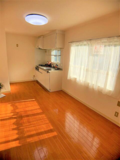 ファミール繁本の画像