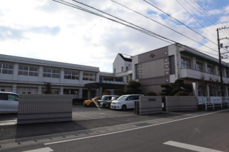 西条市立吉井小学校まで792m
