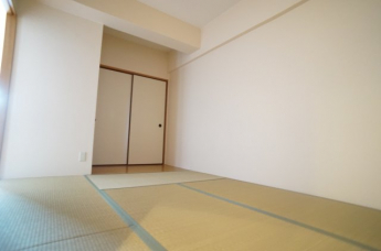 参考、同建物・同間取りの号室
