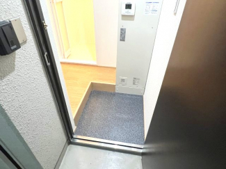 【玄関】