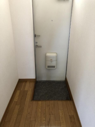【玄関】