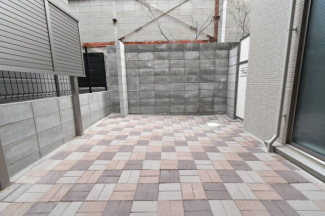 【庭】