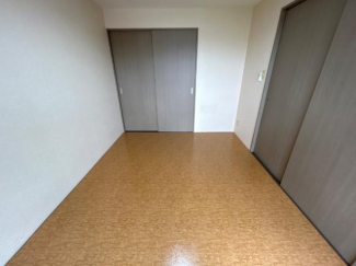 南向きの６帖洋室