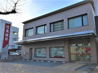 但馬銀行兵庫支店まで163m