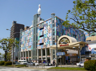 ラウンドワン新開地店まで506m