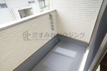 【バルコニー】