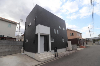 松山市東野３丁目の中古一戸建ての画像