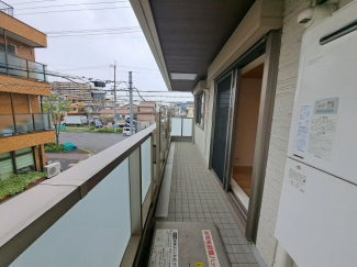 【バルコニー】