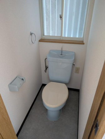 東近江市五個荘山本町の一戸建ての画像
