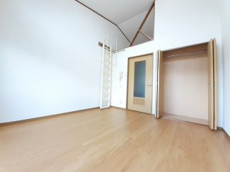 ゆったりとした居間です