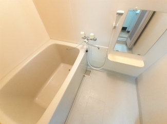 日々の疲れを癒すお風呂付です