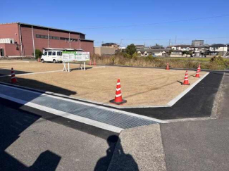 南東方向から