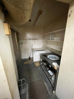 新居浜市徳常町の店舗一部の画像