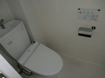新居浜市坂井町２丁目のマンションの画像