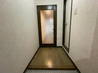 【玄関】