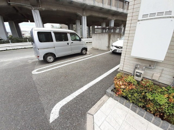 駐車場完備です