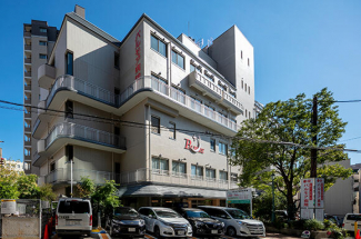 医療法人社団純心会パルモア病院まで650m