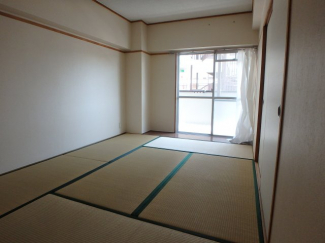 明るい和室