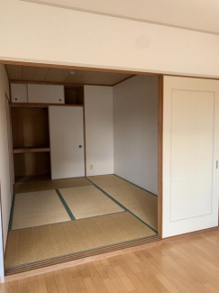 姫路市飾磨区英賀春日町１丁目のマンションの画像