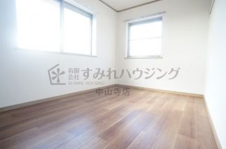 【寝室】