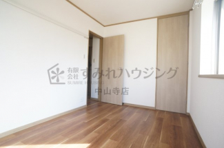 【寝室】