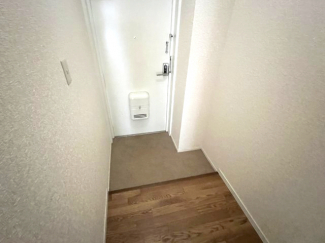 【玄関】