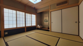 2階8帖の和室