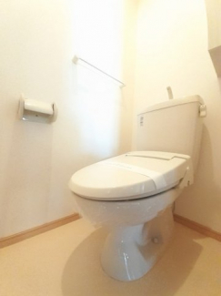 ゆったりとした空間のトイレです