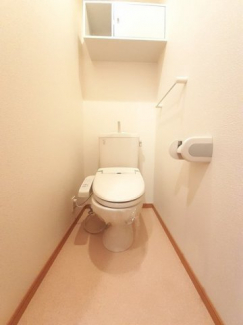 シンプルで使いやすいトイレです