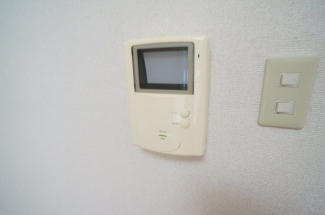 参考、同建物・反転間取りの号室
