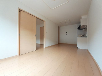 【居間・リビング】
