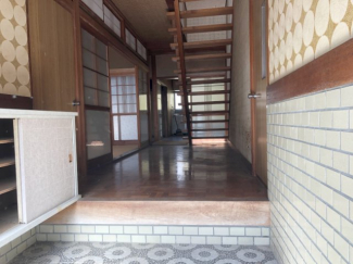 【玄関】