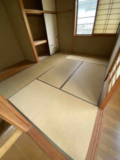 来客時にも便利な和室付き