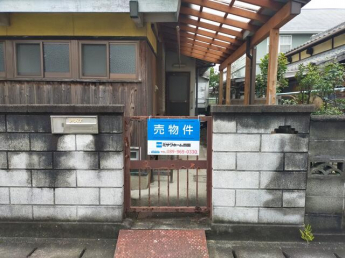土地約６０坪、建物約３８坪の画像