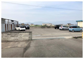 松山市東方町の倉庫の画像