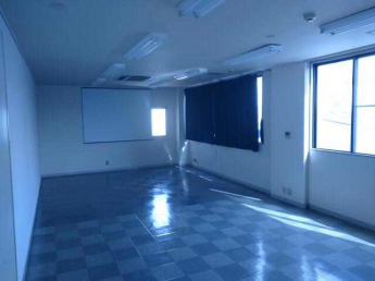問屋町倉庫付事務所の画像