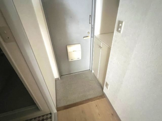 【玄関】