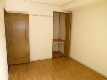 きれいな洋室です