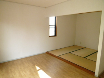ゆったりとした居間です