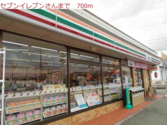 セブンイレブン加東上滝野店まで700m