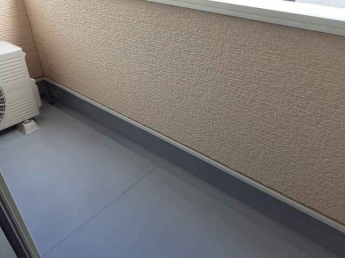 【バルコニー】